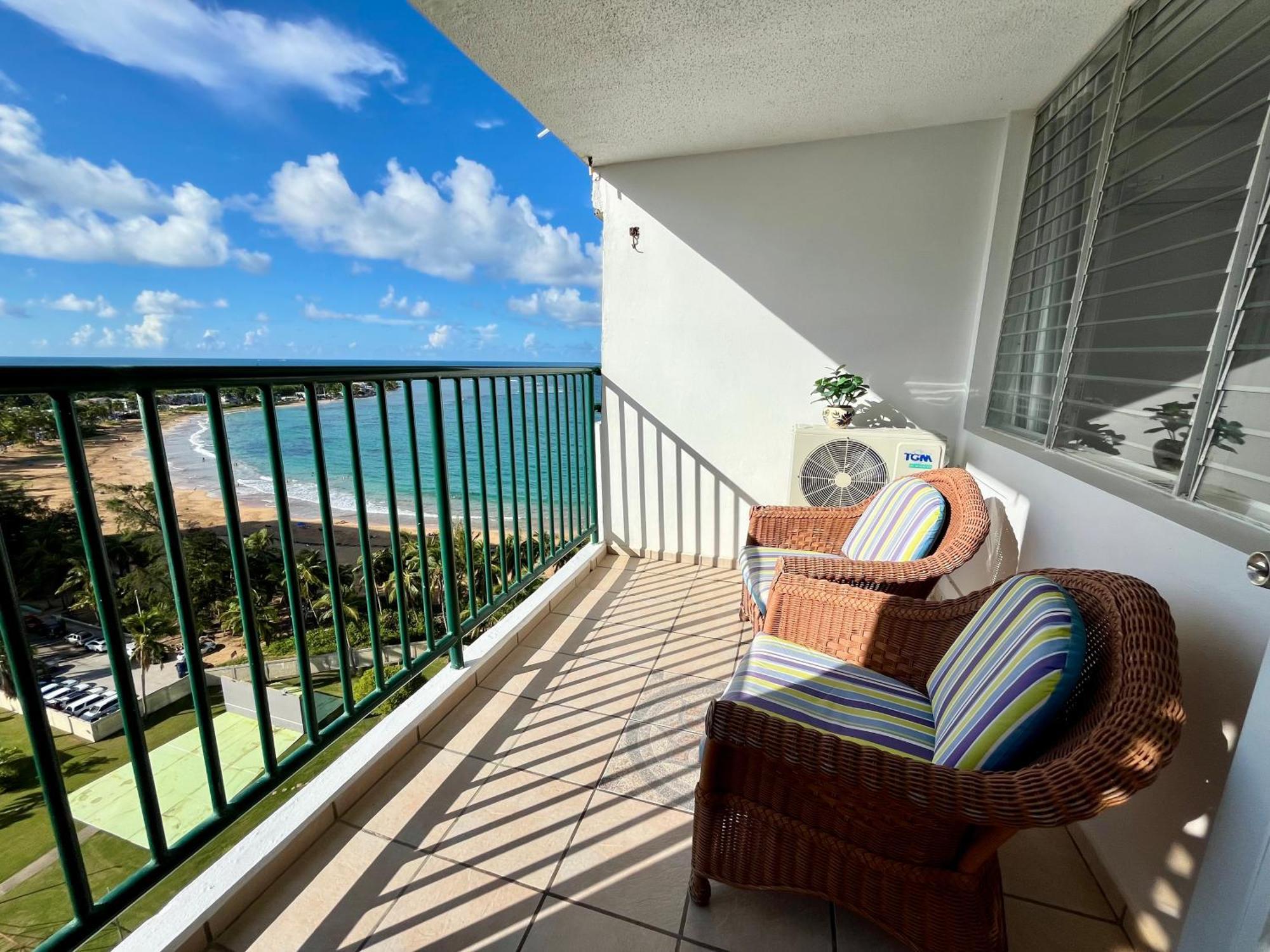 Beachfront Condo At Costa Azul Luquillo Esterno foto